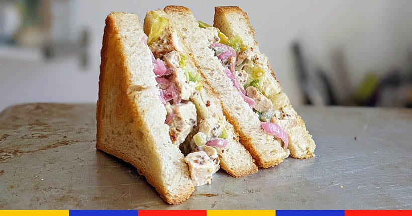 Le sandwich triangle poulet-mayonnaise mais en vraiment mieux qu’à la station-service